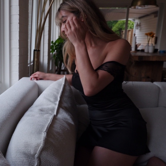 Little Black Dress - Picture 3 of 6